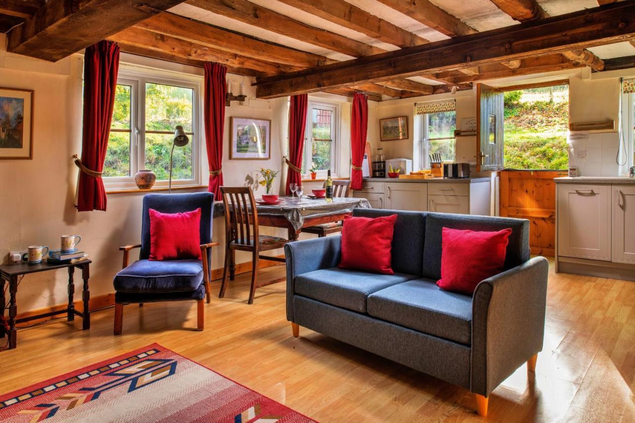 לנדרינדוד וולס Finest Retreats - Great Cantal Granary מראה חיצוני תמונה